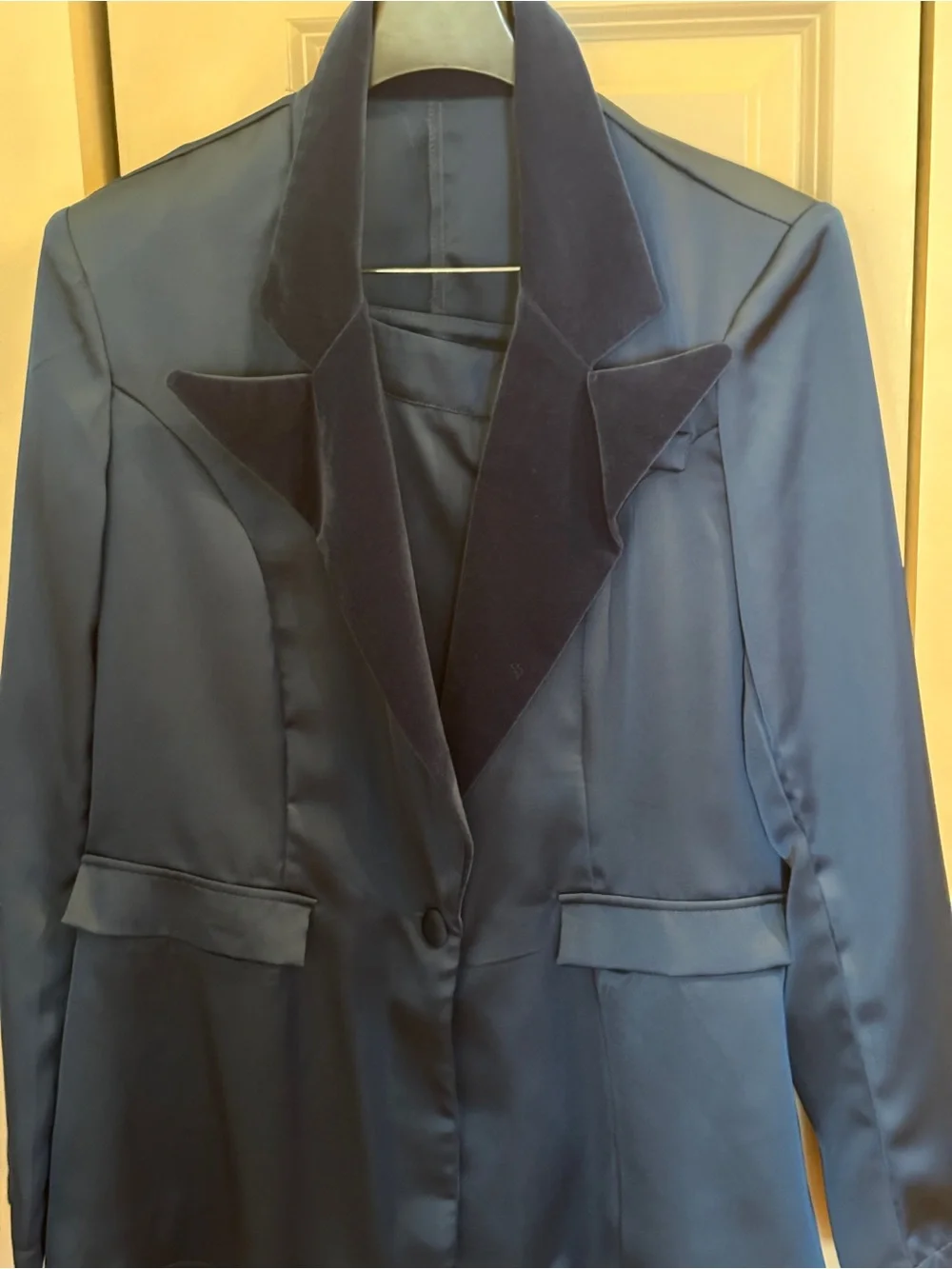 Teal Women's Tailored Pantsuit - Sleek Structured Blazer & Flared Pants - Picture 4 of 8